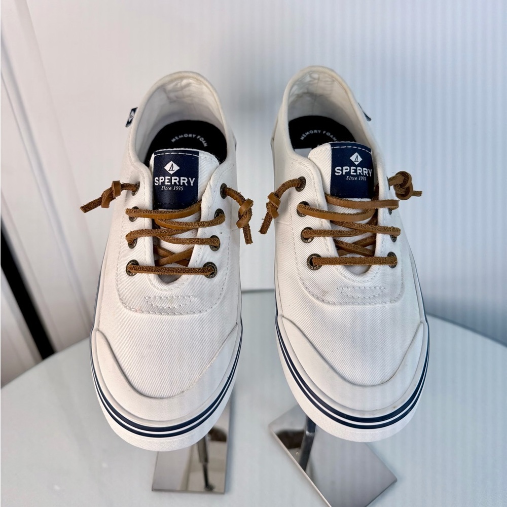Sperry Womens White Canvas Boat Shoes with Brown Laces